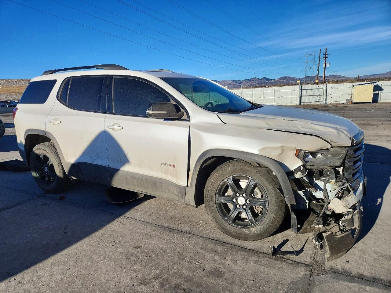2023 GMC Acadia AT4