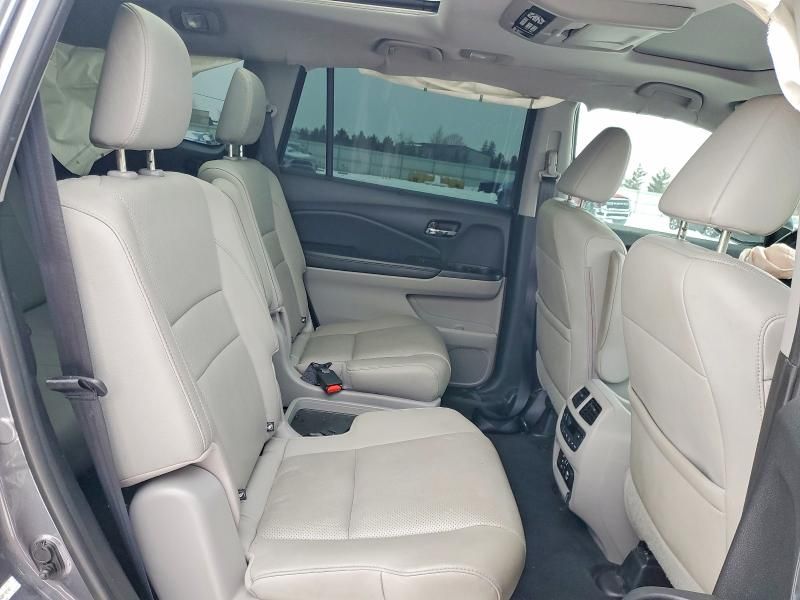 2016 Honda Pilot Elite