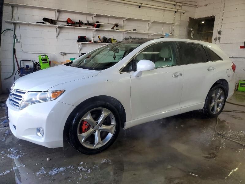 2010 Toyota Venza awd V6