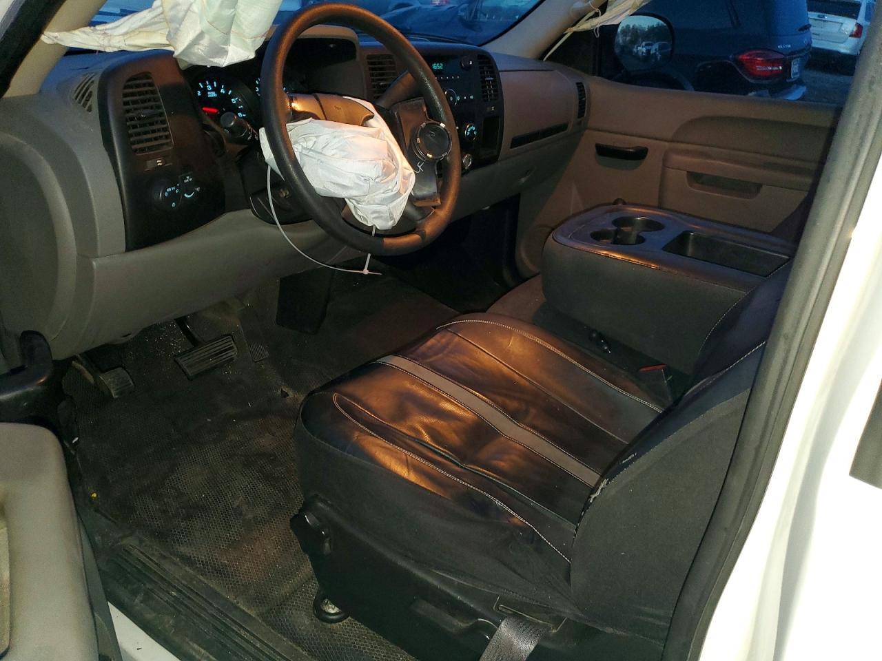 2011 Chevrolet Silverado C1500