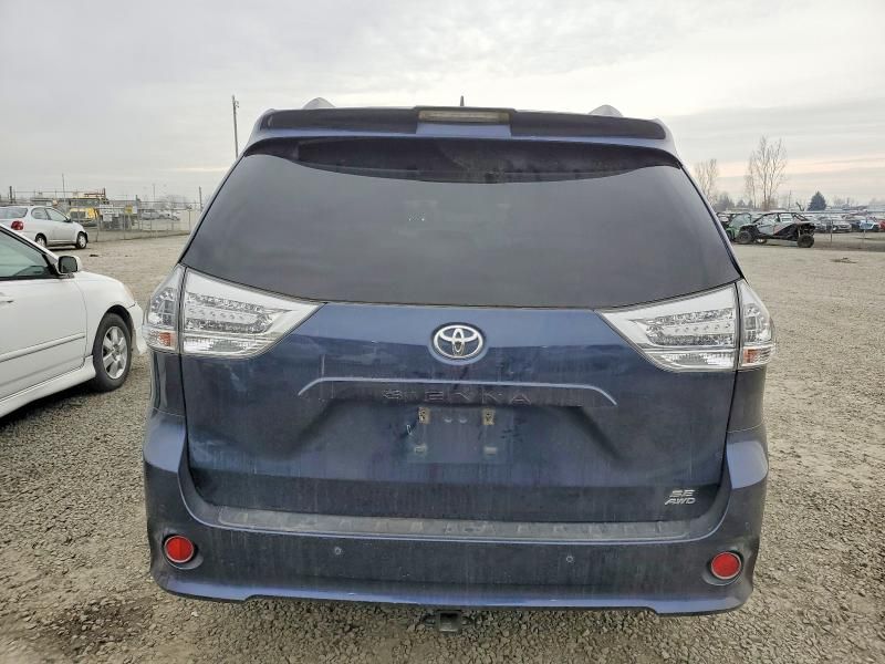 2020 Toyota Sienna Limited 7-passenger