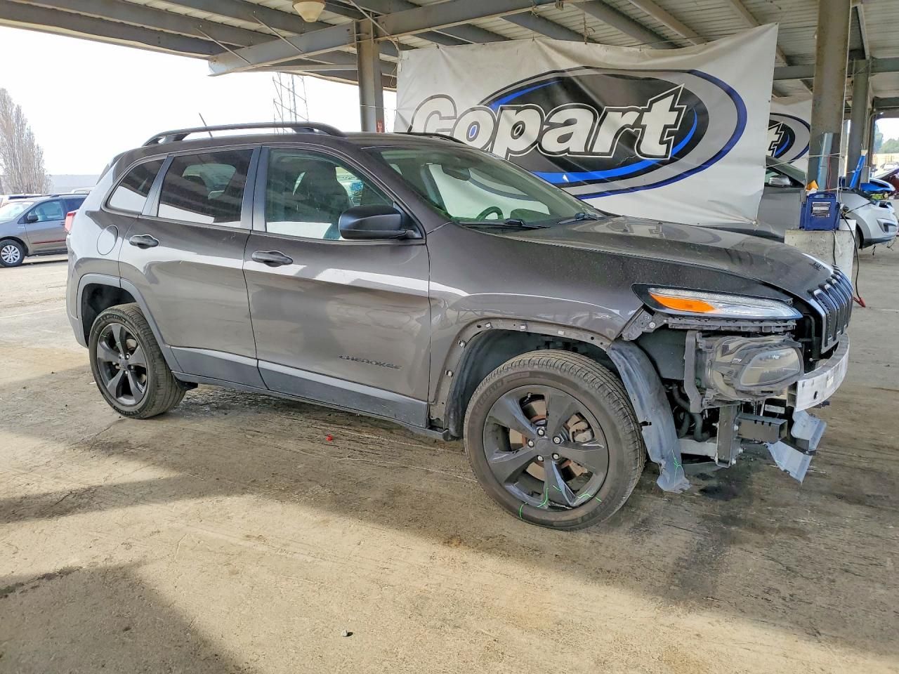 2017 Jeep Cherokee Sport
