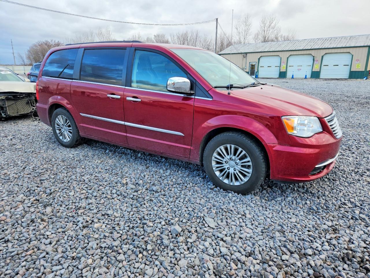 2015 Chrysler Town & Country Touring l