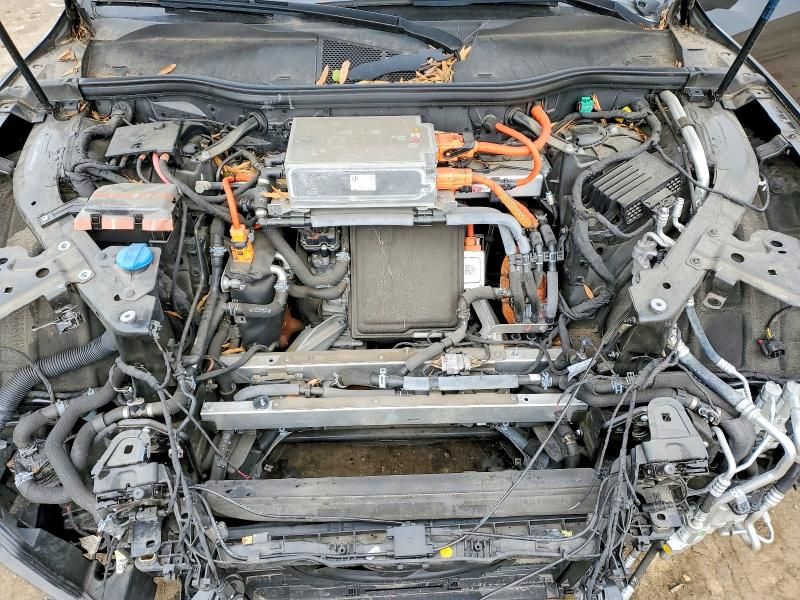 2019 Audi E-tron Premium Plus