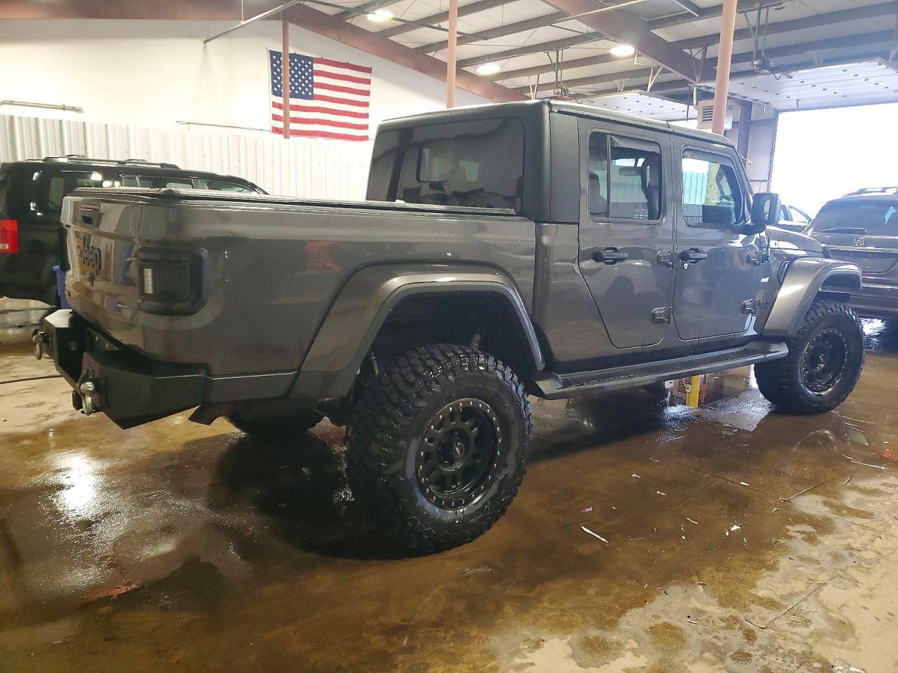 2023 Jeep Gladiator Sport