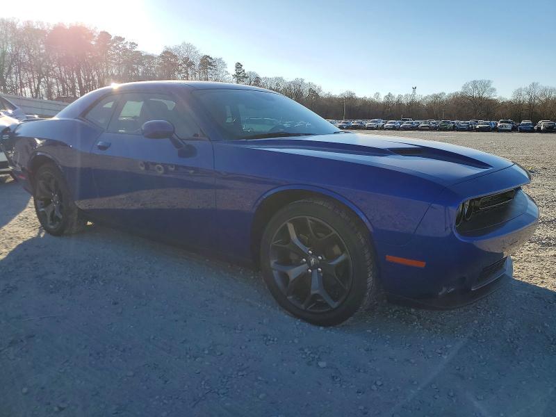 2020 Dodge Challenger sxt