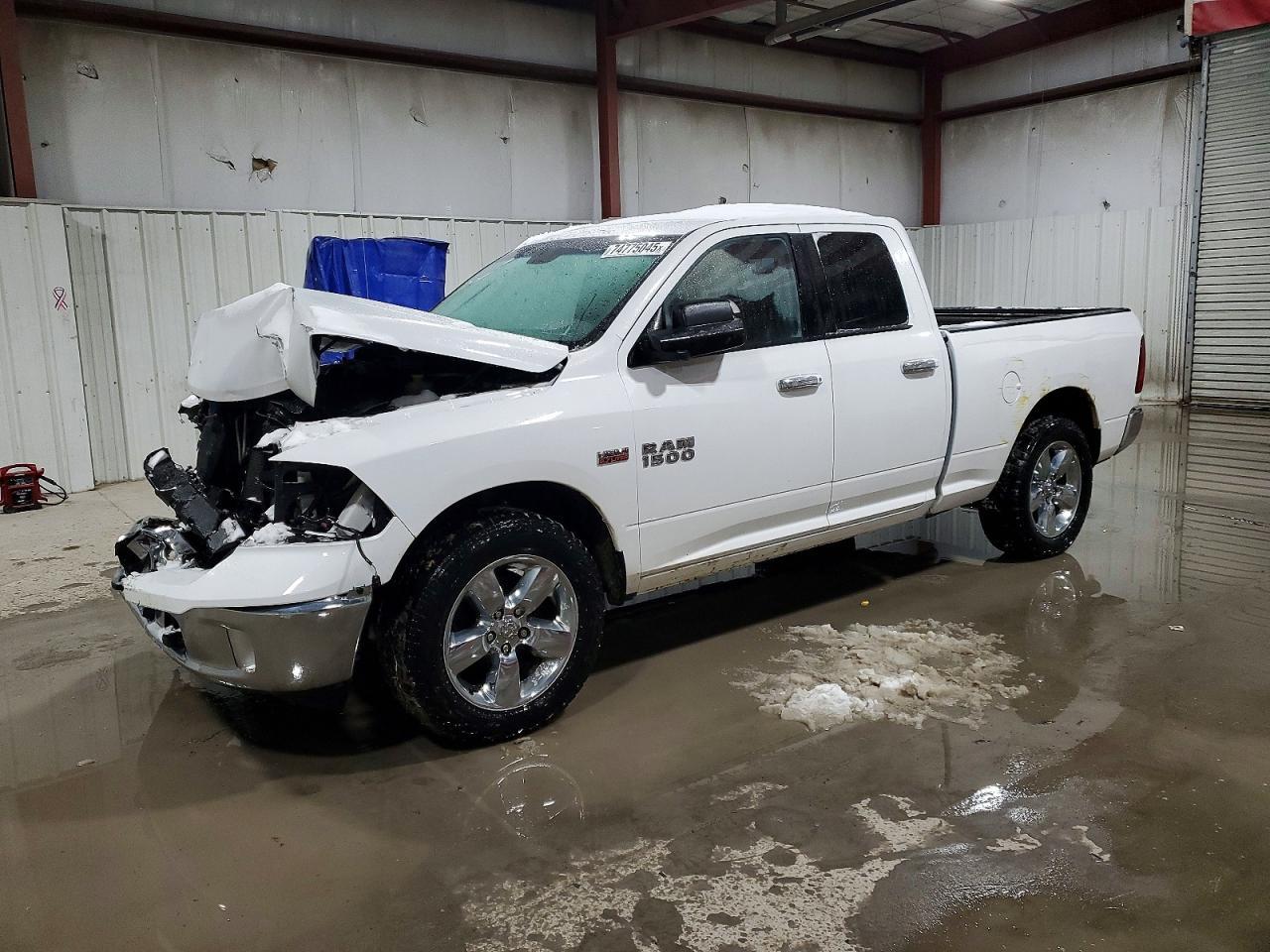 2015 Dodge RAM 1500 SLT