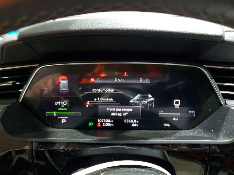 2021 Audi E-tron Premium