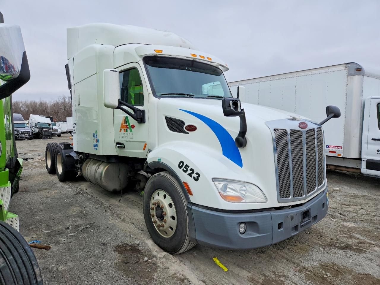 2016 Peterbilt Tractor 2016 Peterbilt 579 Semi Truck