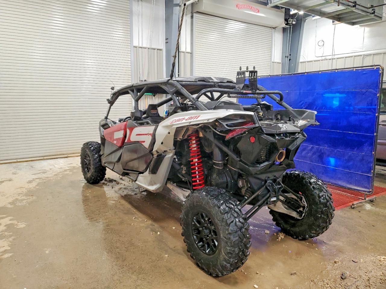 2024 Can-Am Maverick X-Utility Vehicle