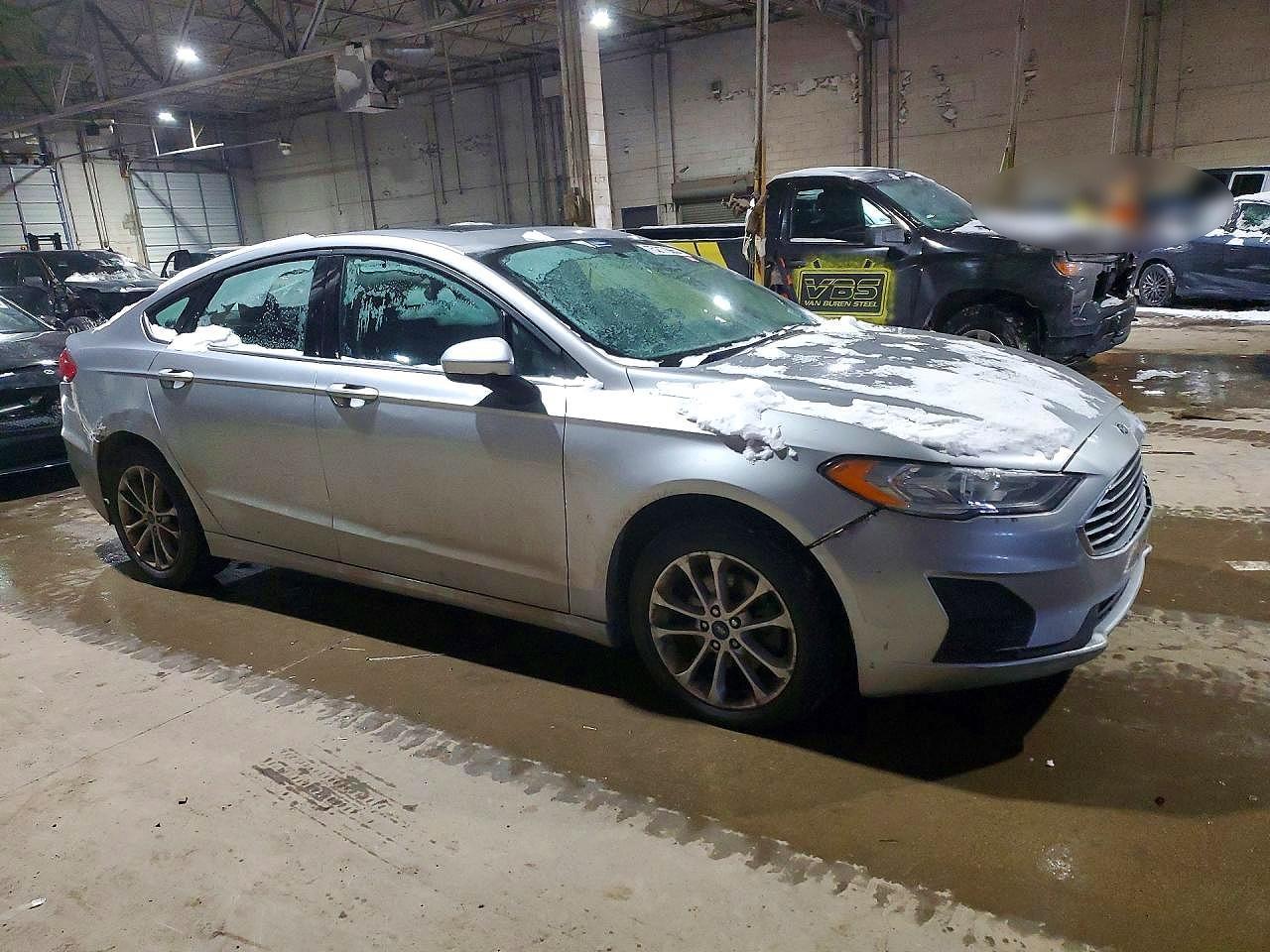 2020 Ford Fusion se