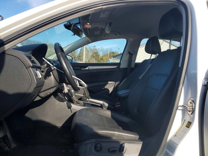 2015 Volkswagen Passat s