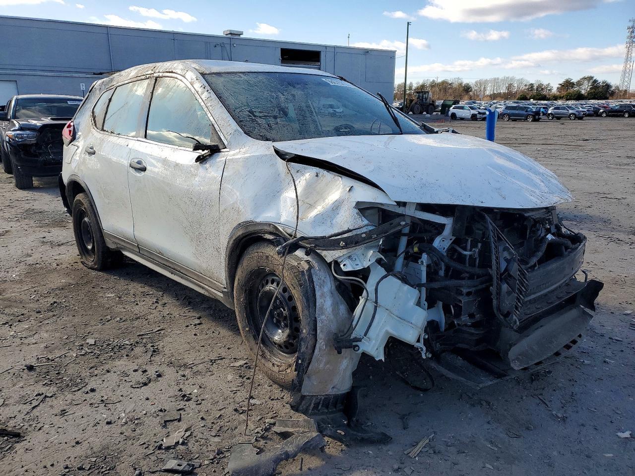 2020 Nissan Rogue s