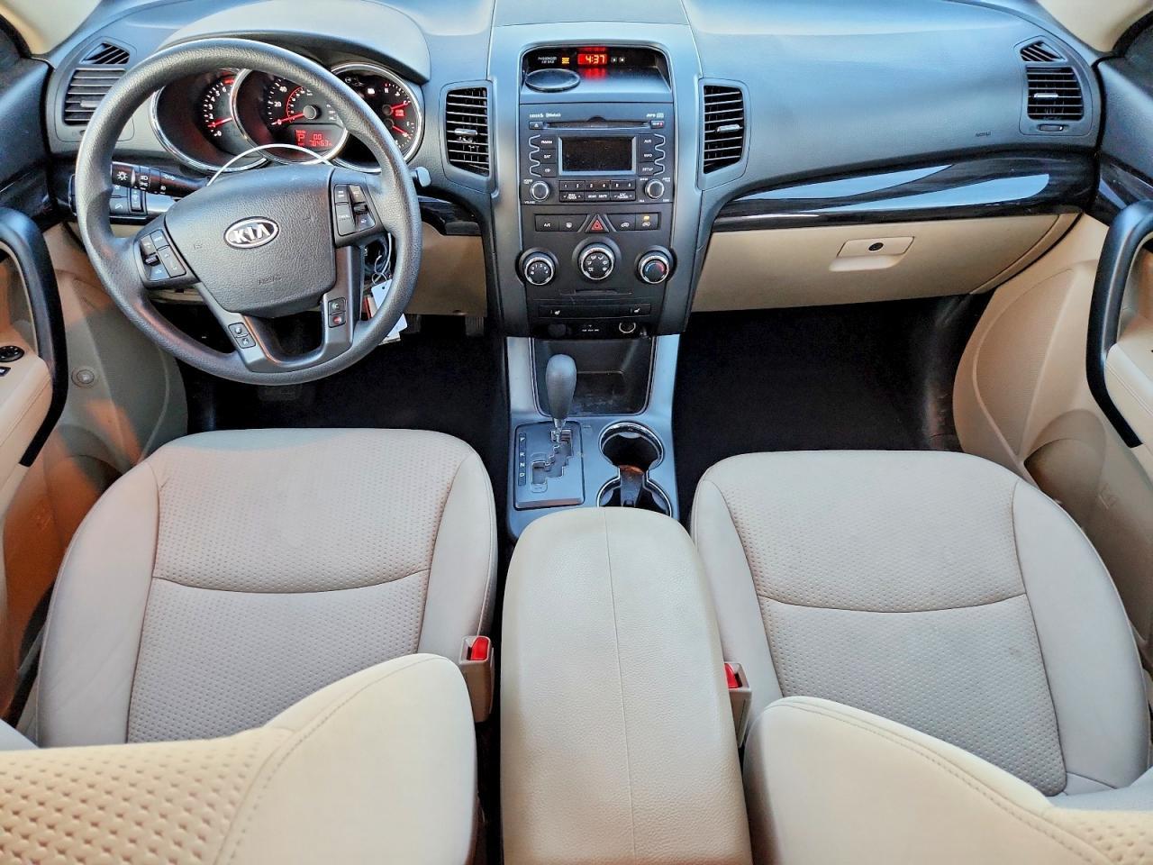 2011 KIA Sorento Base
