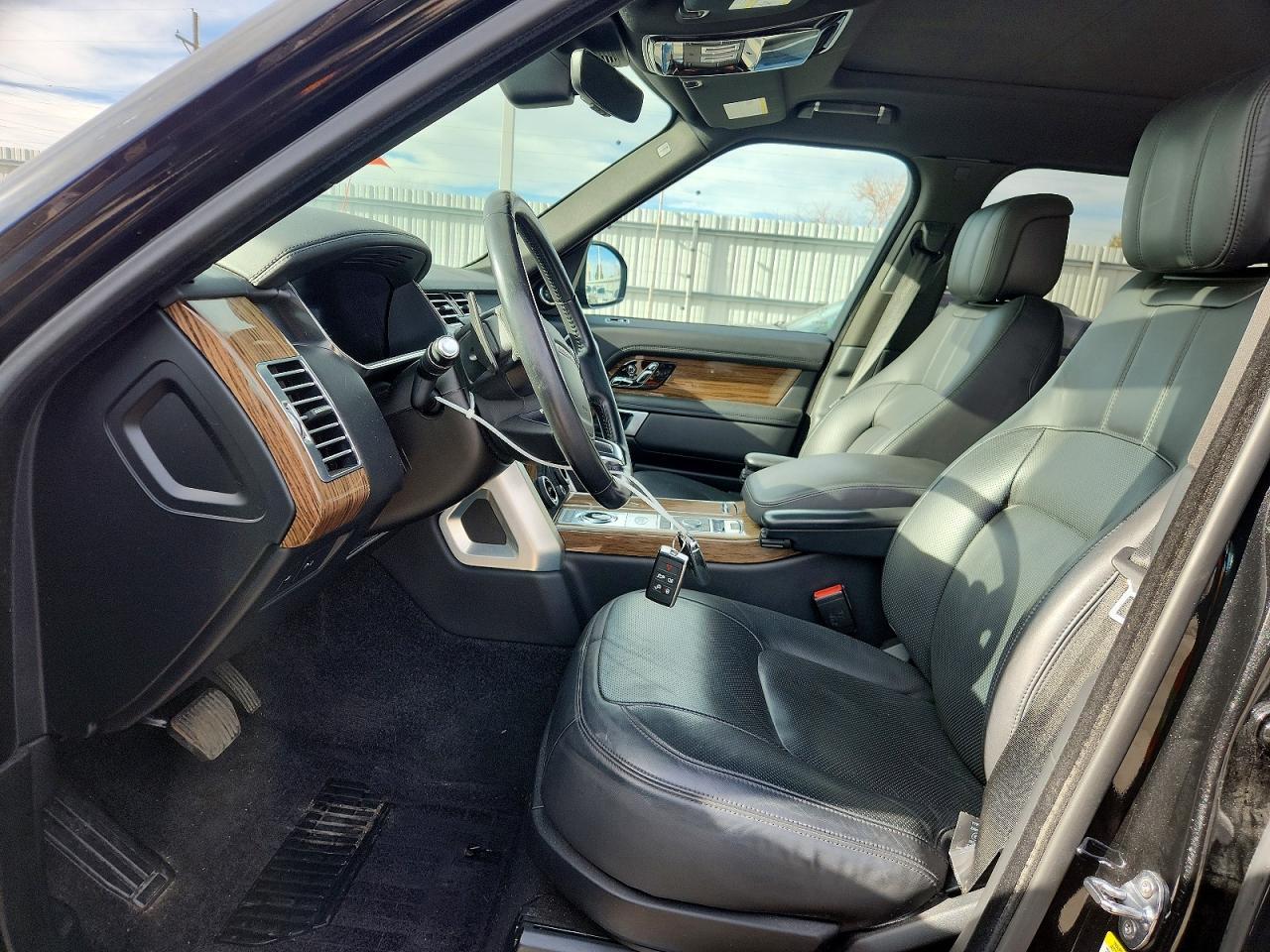 2019 Land Rover Range Rover hse