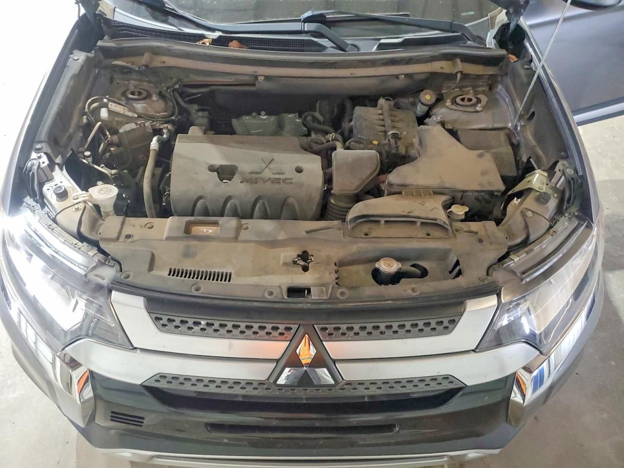 2019 Mitsubishi Outlander se