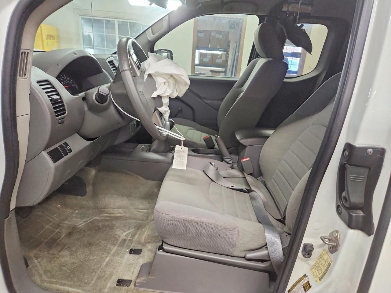 2018 Nissan Frontier s