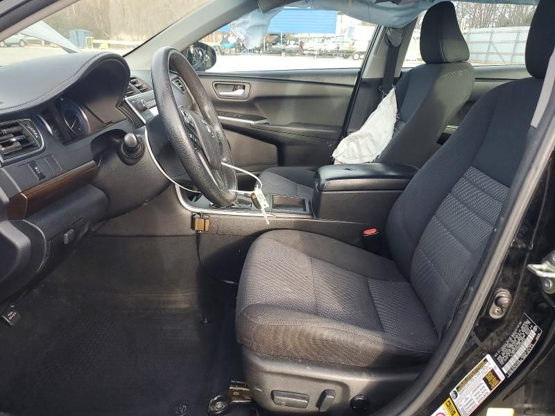 2017 Toyota Camry le