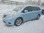 2015 Toyota Sienna le