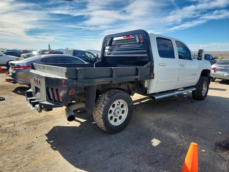 2013 Chevrolet Silverado Flatbed Truck