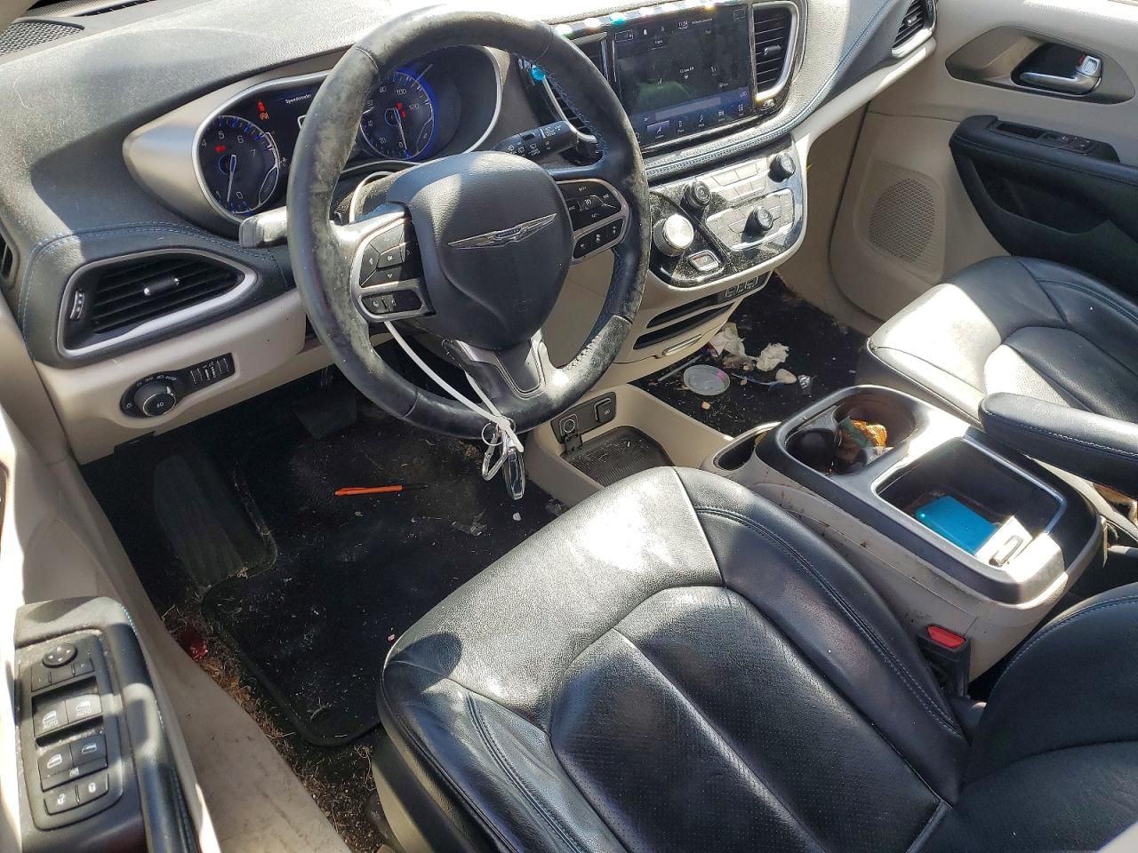 2021 Chrysler Pacifica Touring l