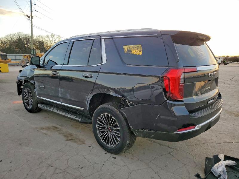 2025 GMC Yukon Elevation