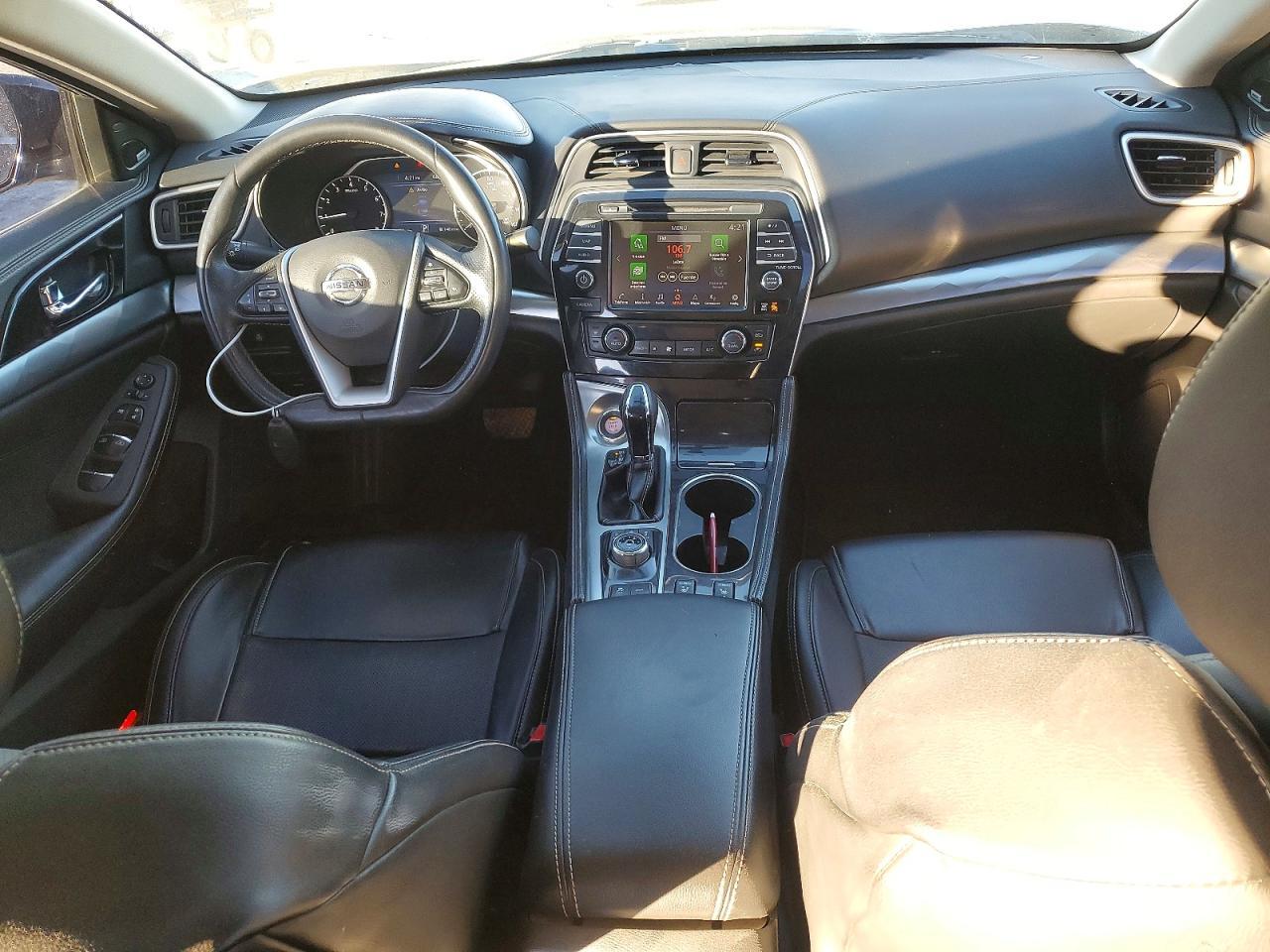 2019 Nissan Maxima s