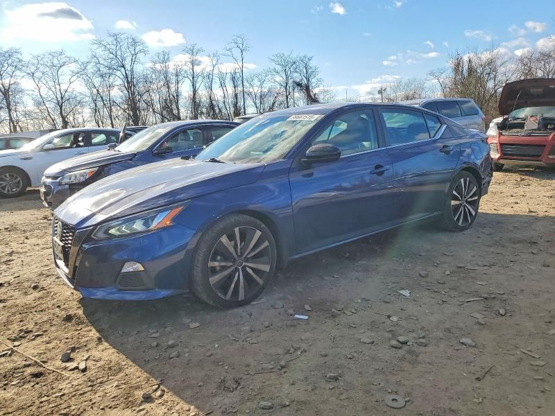2021 Nissan Altima sr