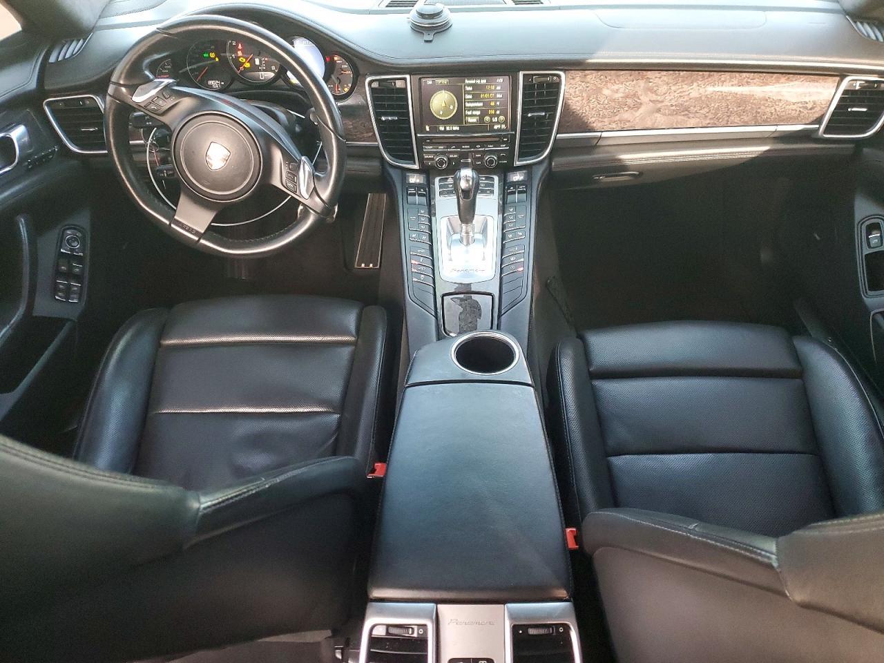 2011 Porsche Panamera Turbo