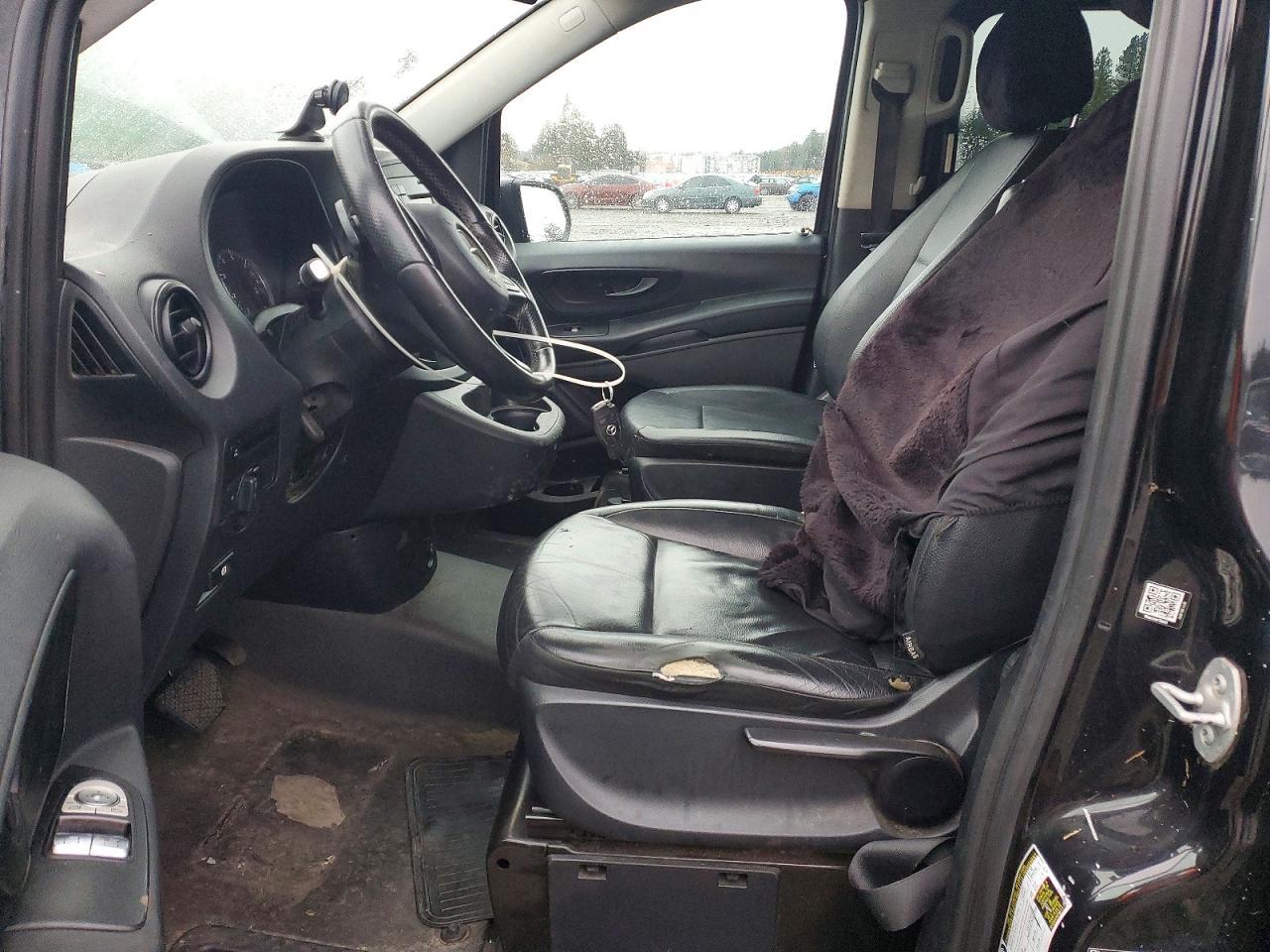 2016 Mercedes-Benz Metris