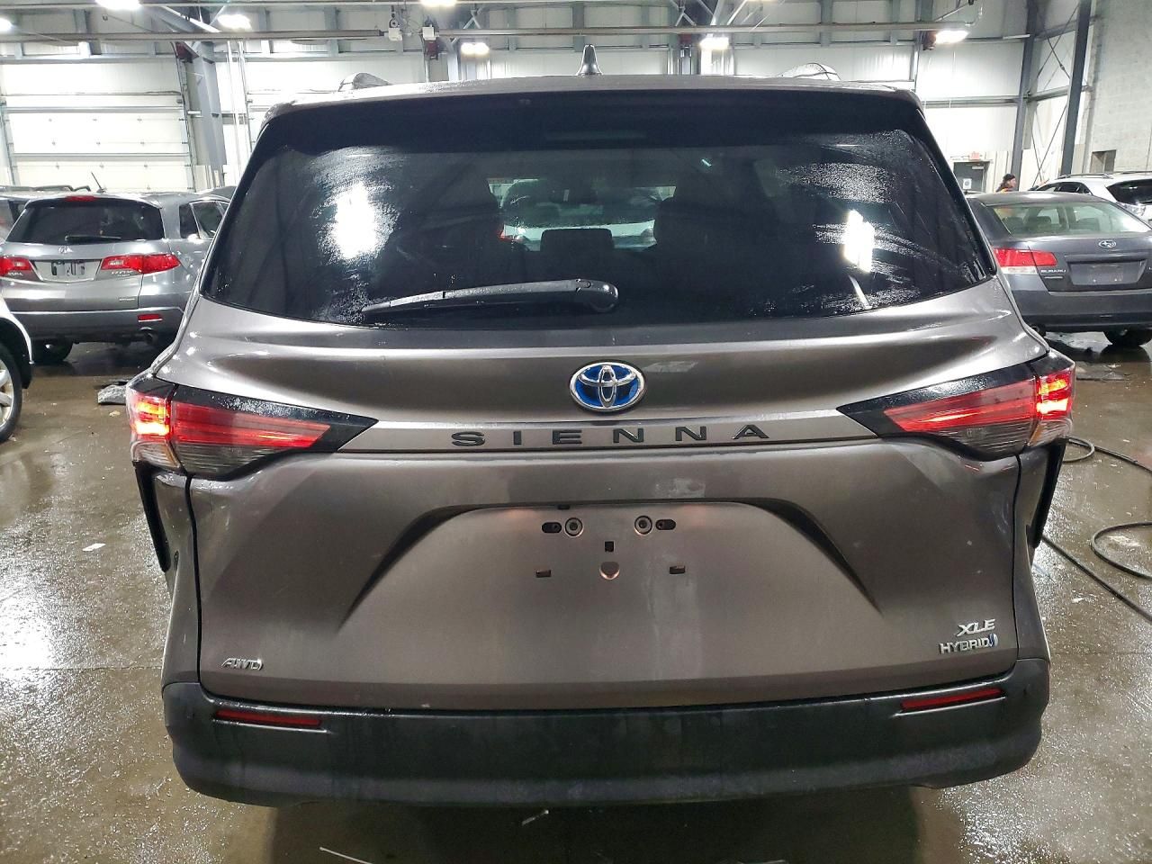2021 Toyota Sienna xle