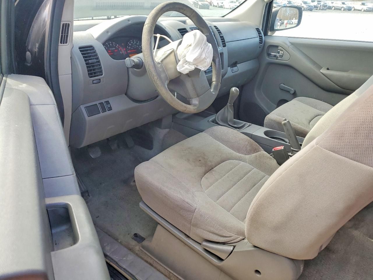 2012 Nissan Frontier s