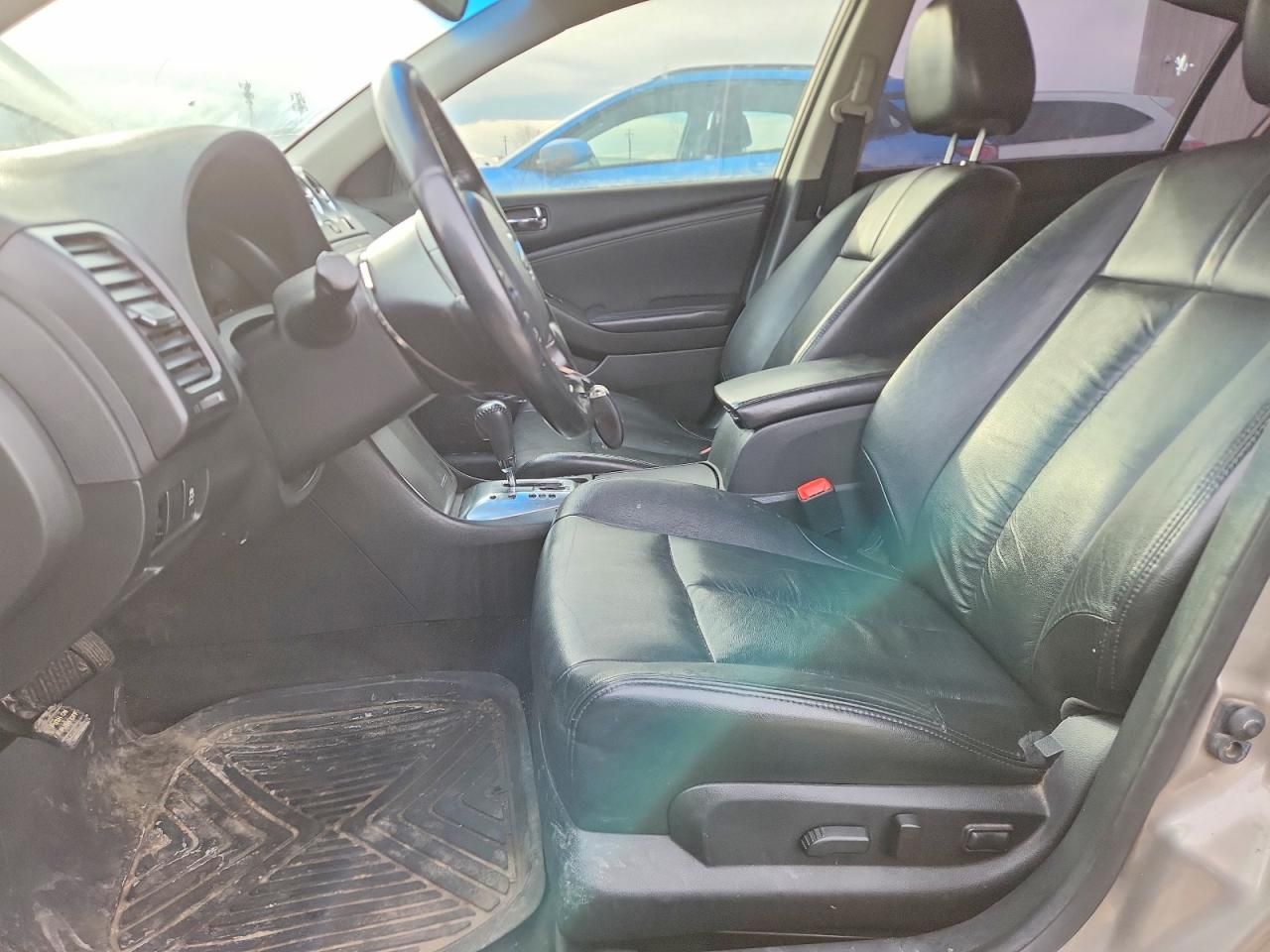 2012 Nissan Altima Base