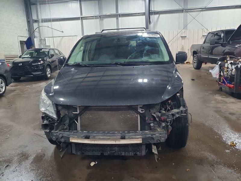 2012 Volkswagen Routan se