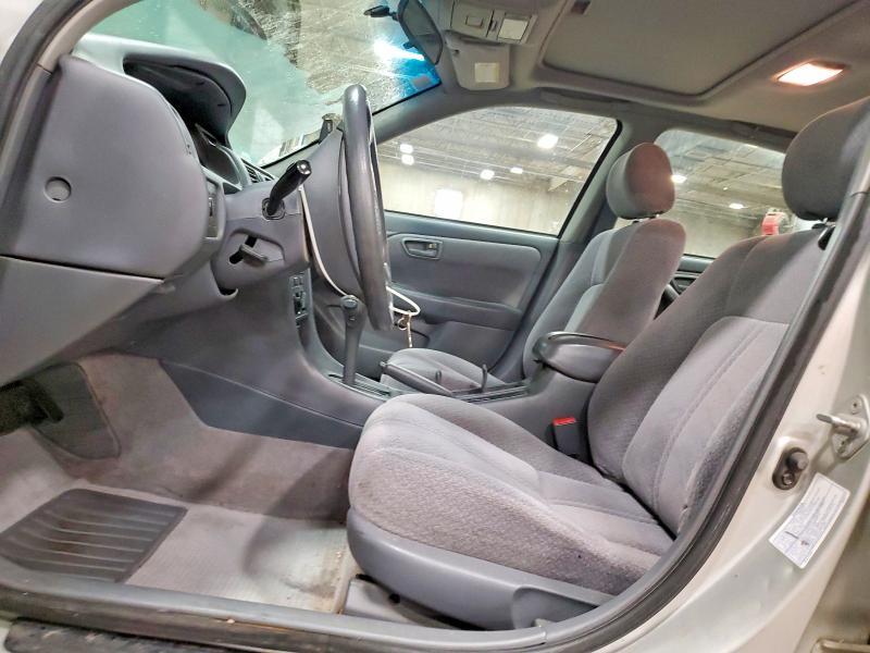 2000 Toyota Camry le