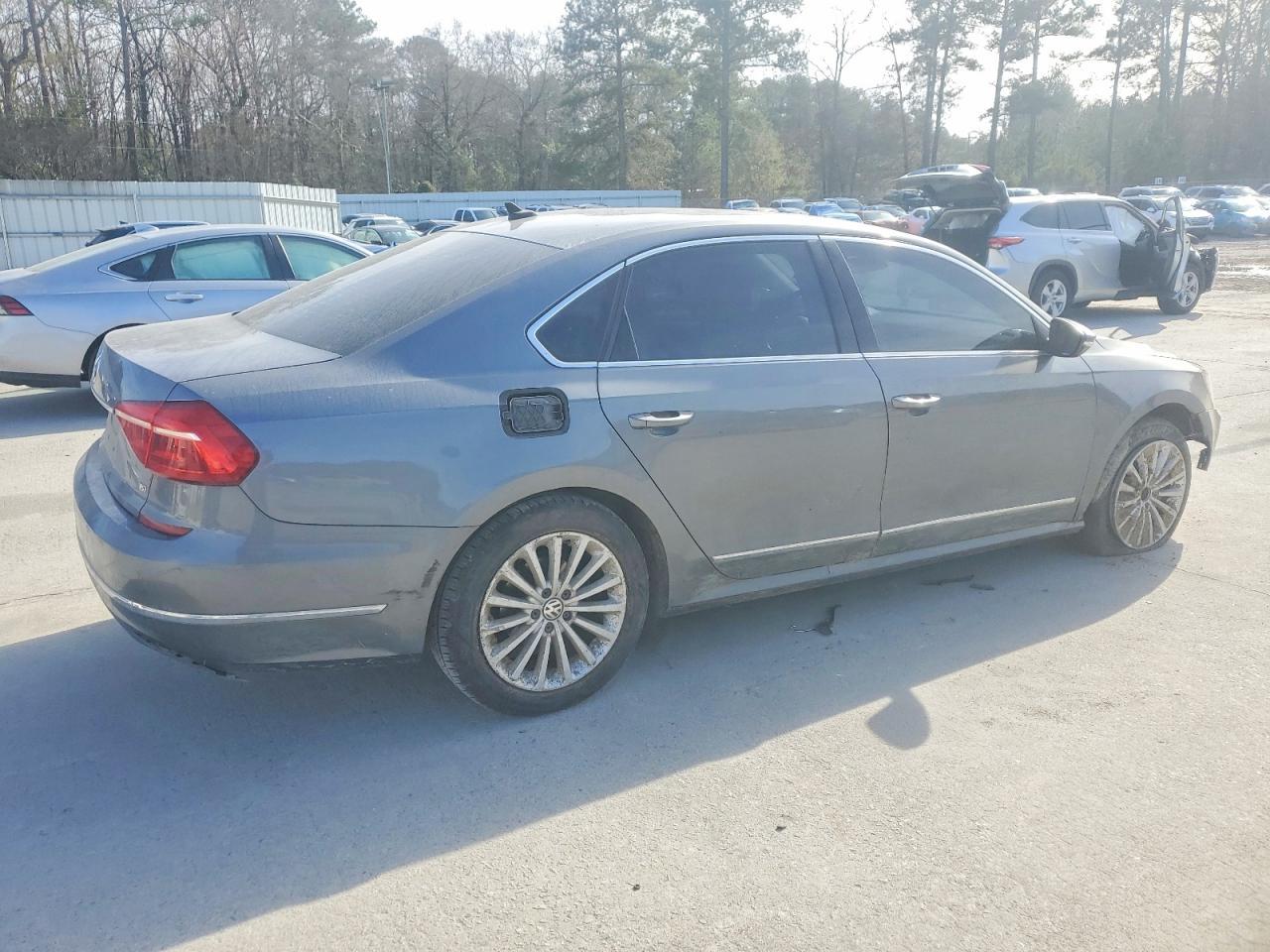 2016 Volkswagen Passat se