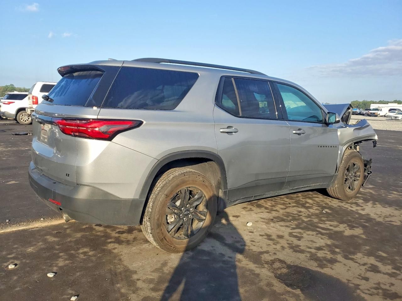 2023 Chevrolet Traverse lt