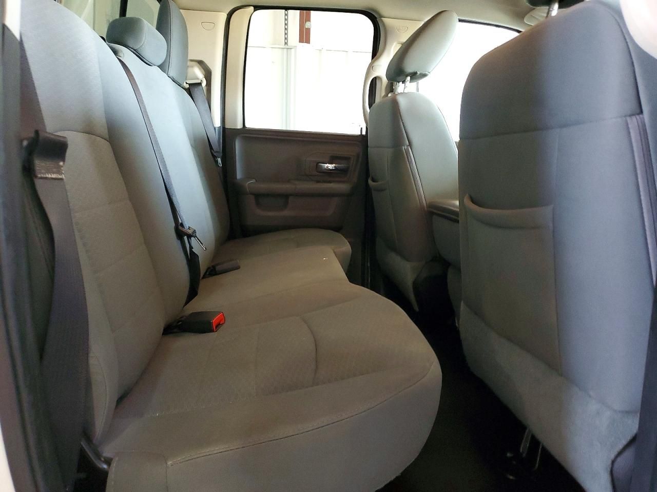 2013 Dodge Ram 1500 slt