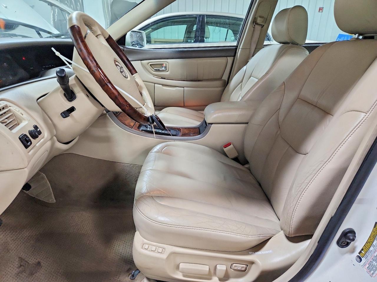 2004 Toyota Avalon xls