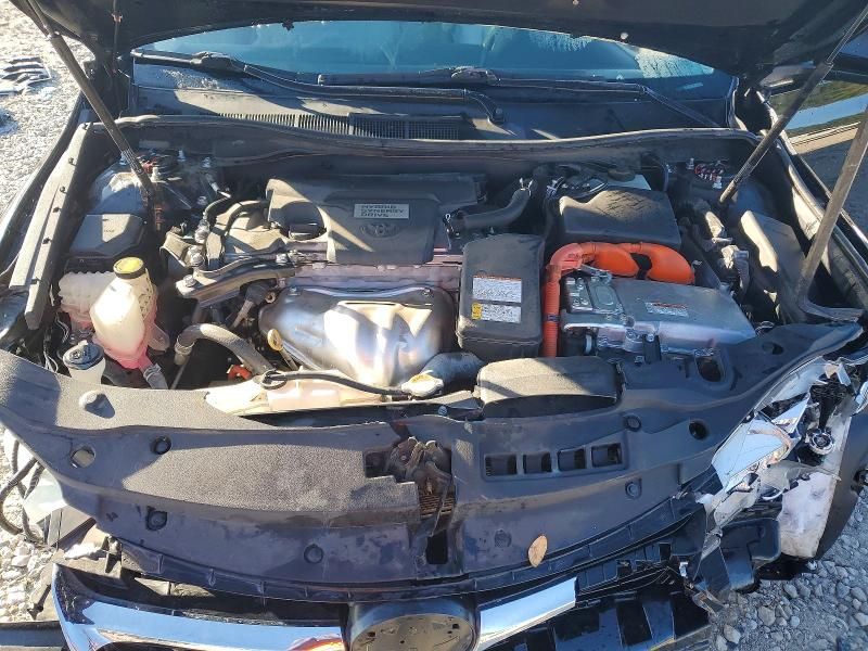 2016 Toyota Camry Hybrid