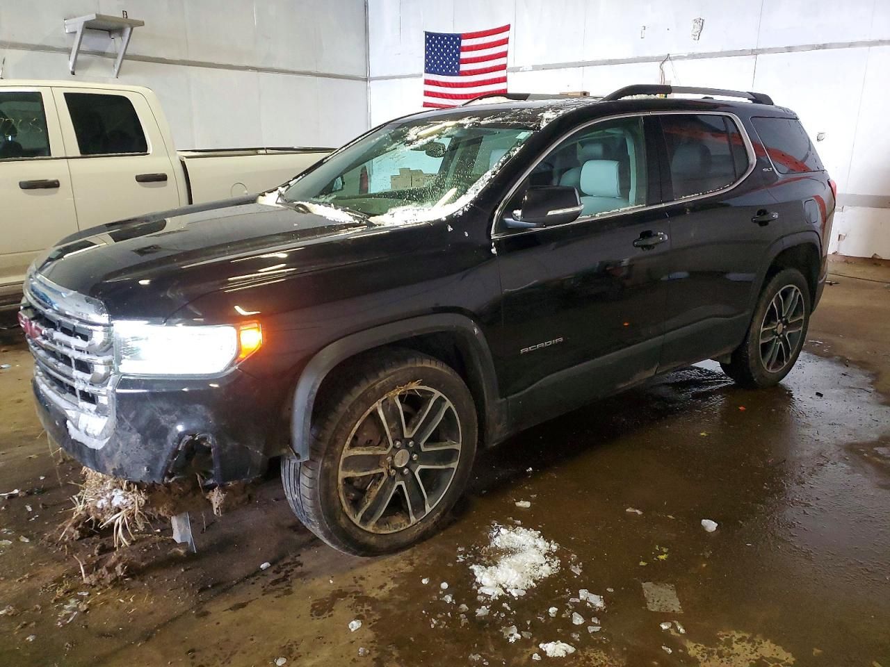 2023 GMC Acadia slt