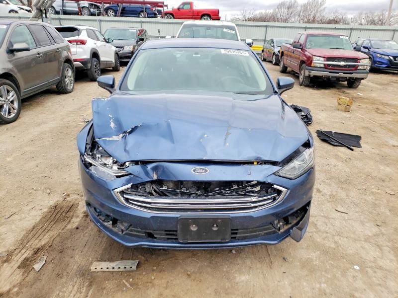 2018 Ford Fusion se