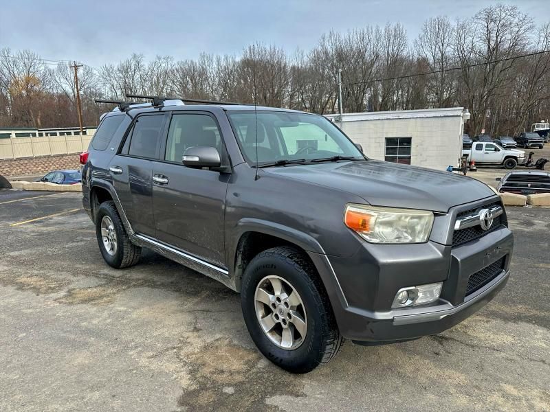 2013 Toyota 4runner SR5