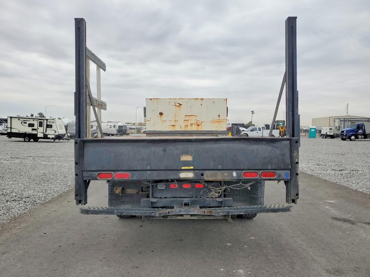 2013 Hino 268 Flatbed Truck