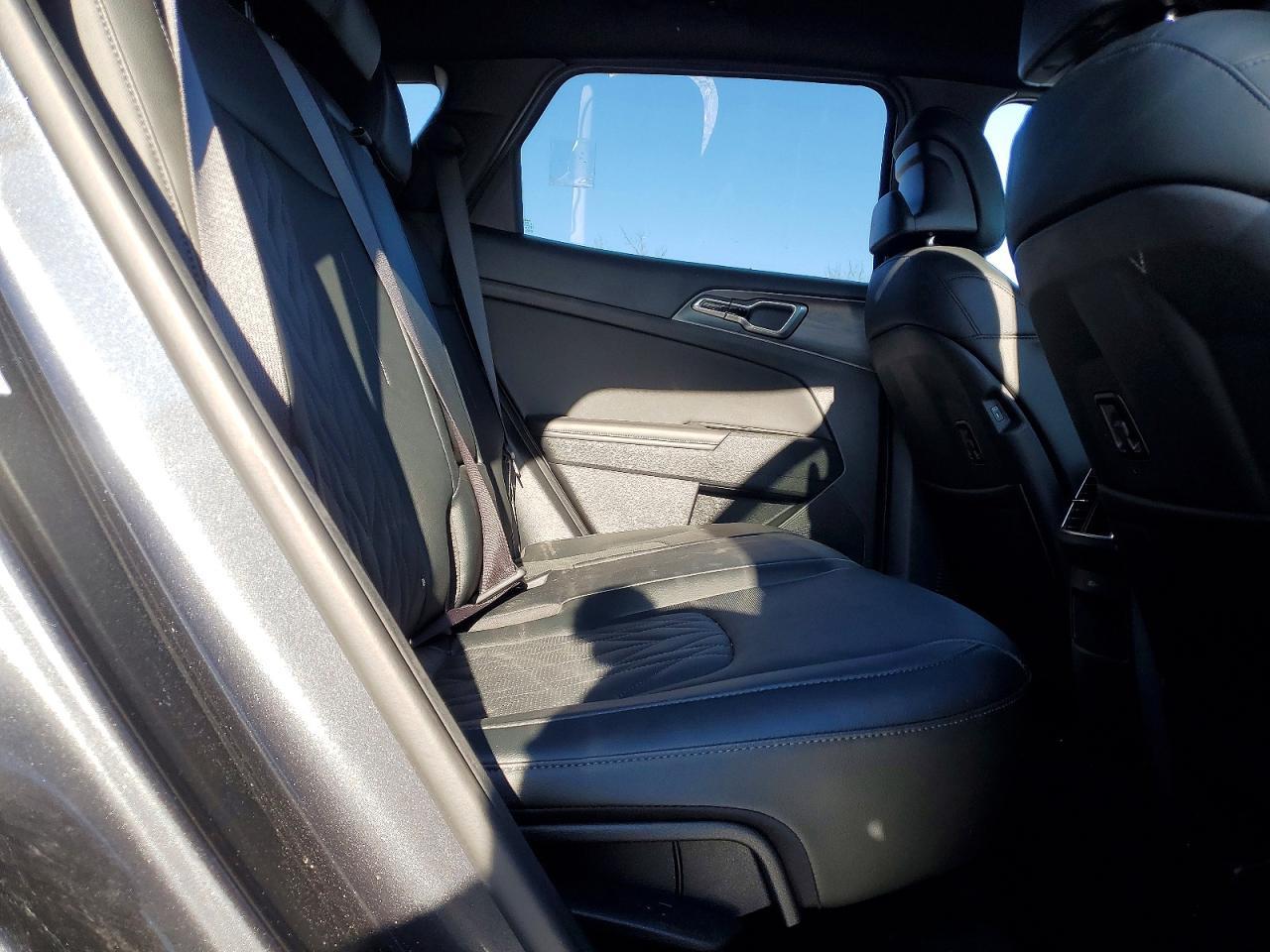 2024 KIA Sportage x Line