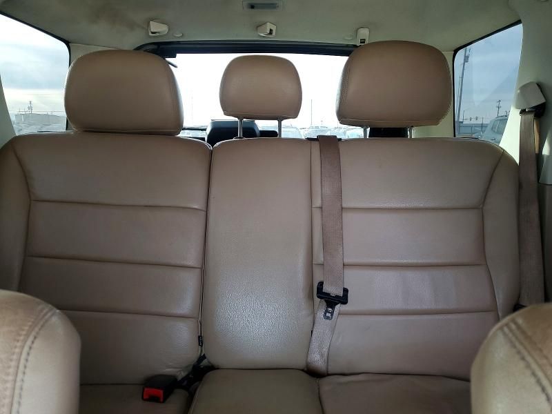 2010 Ford Escape xlt