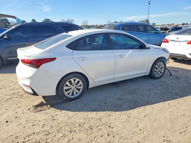 2022 Hyundai Accent se