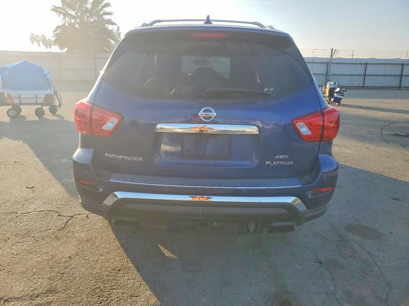 2020 Nissan Pathfinder Platinum