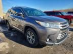 2017 Toyota Highlander le