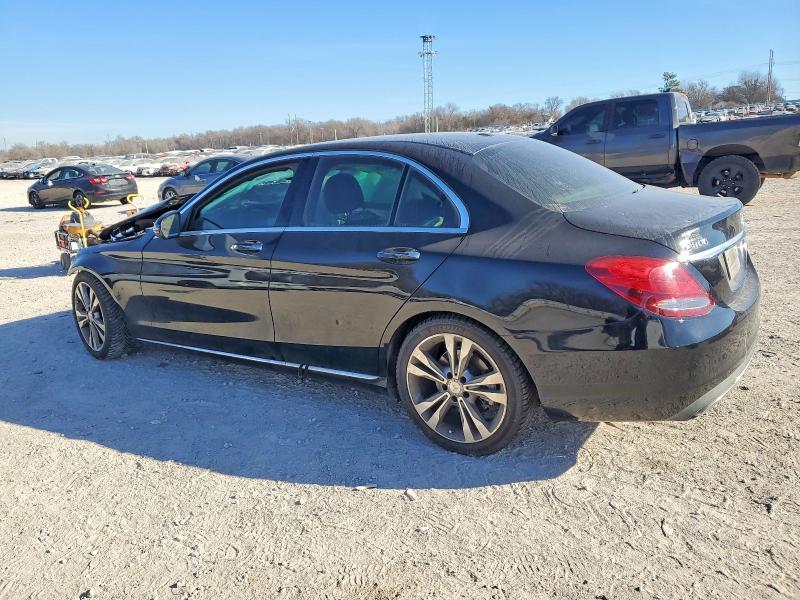 2016 Mercedes-Benz C300